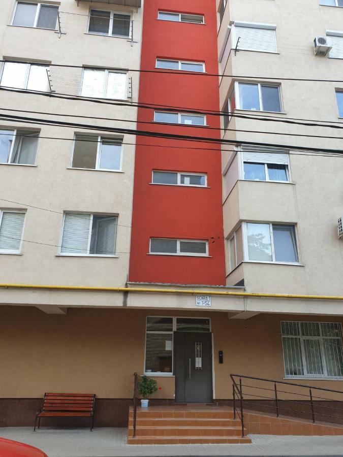 Ion Neculce 1/1appartamento * Кишинів